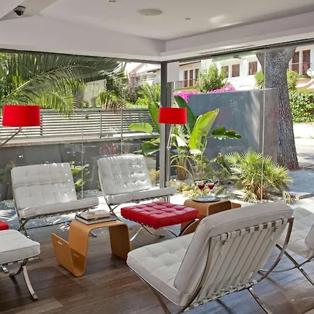 Hotel Sitges Rooms Homestay