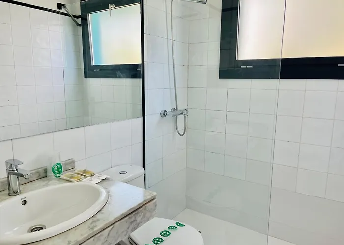 Hotel Sitges Rooms סיטגס