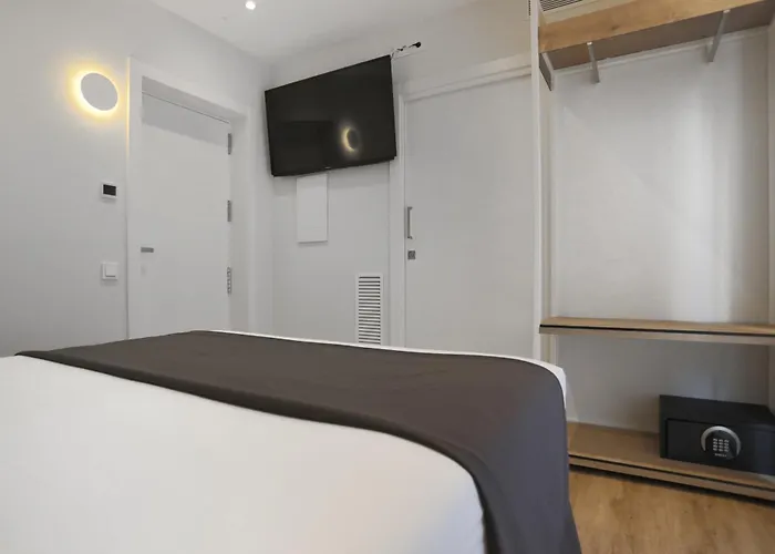 בית אירוח Hotel Sitges Rooms סיטגס