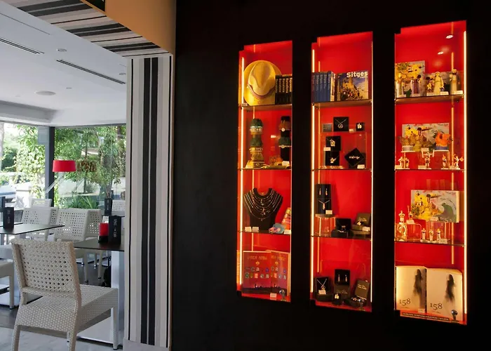 בית אירוח Hotel Sitges Rooms